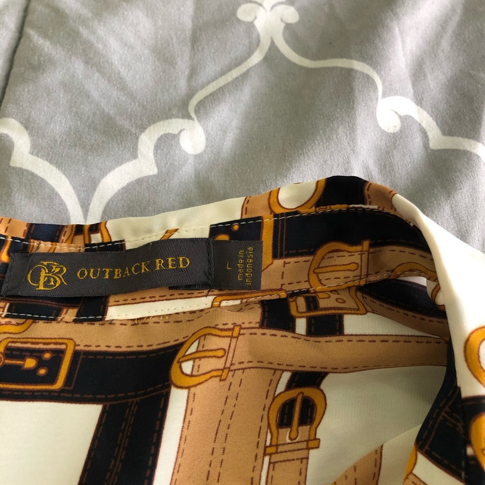Loose fit button down - Picture 2 of 5